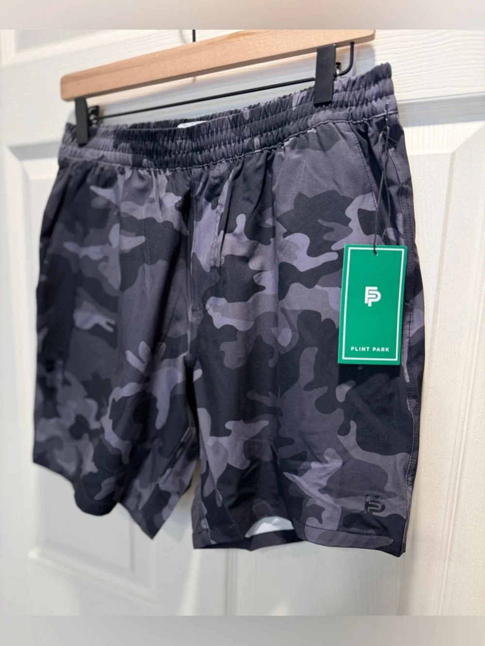 Men's Advantage Short (UnLined) in Black Camo-Men’s Medium NWT - Picture 5 of 15